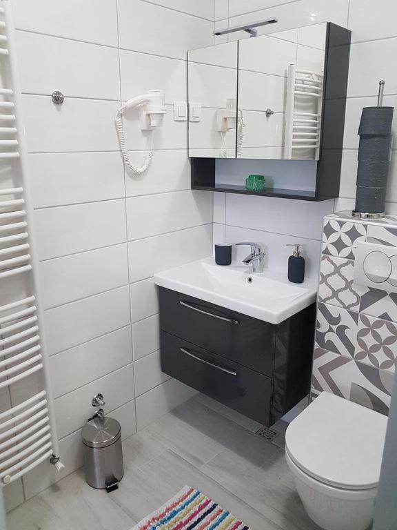 Villa Ulika - 3 Apt For 4 Persons Pula Ngoại thất bức ảnh